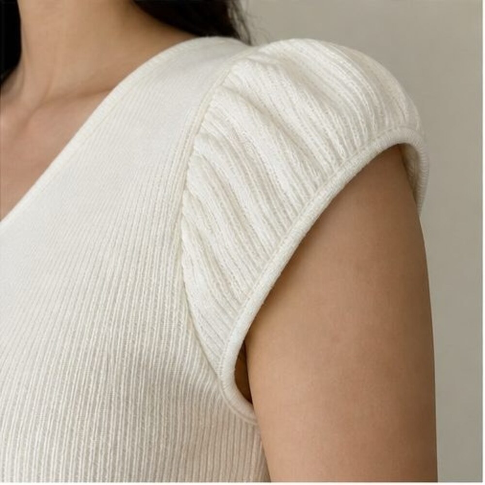 Ivory Ruffle Blouse - Picture 5 of 6